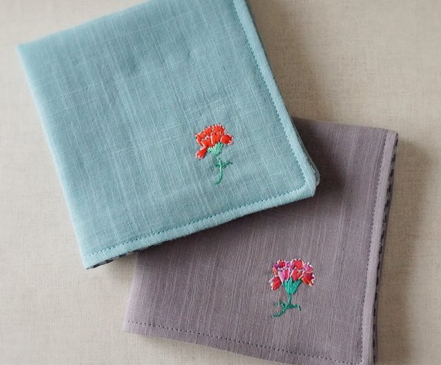 手刺繍入り4重ガーゼハンカチ カーネーション ピンクミックス