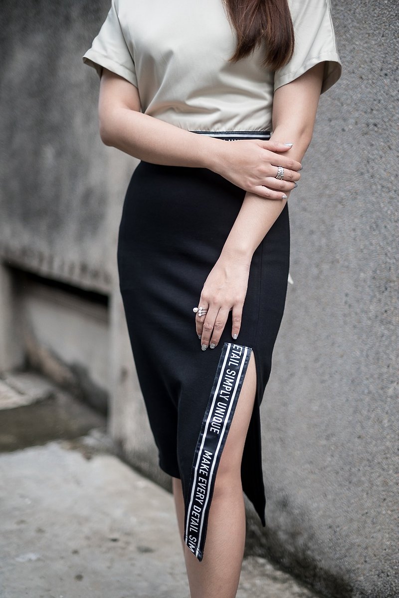 其他材質 裙子/長裙 黑色 - Side Slit Skirt