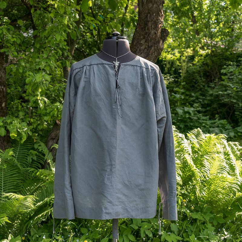 Gray Shirt (inspired Aragorn) without embroidery / Strider's Shirt / LOTR outfit - เสื้อเชิ้ตผู้ชาย - ลินิน สีเทา
