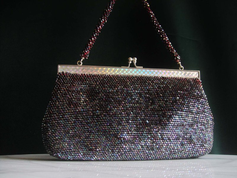 Glorious Era OLD ERA _Early second-hand handmade lady bead bag made in Taiwan - Handbags & Totes - Other Materials 