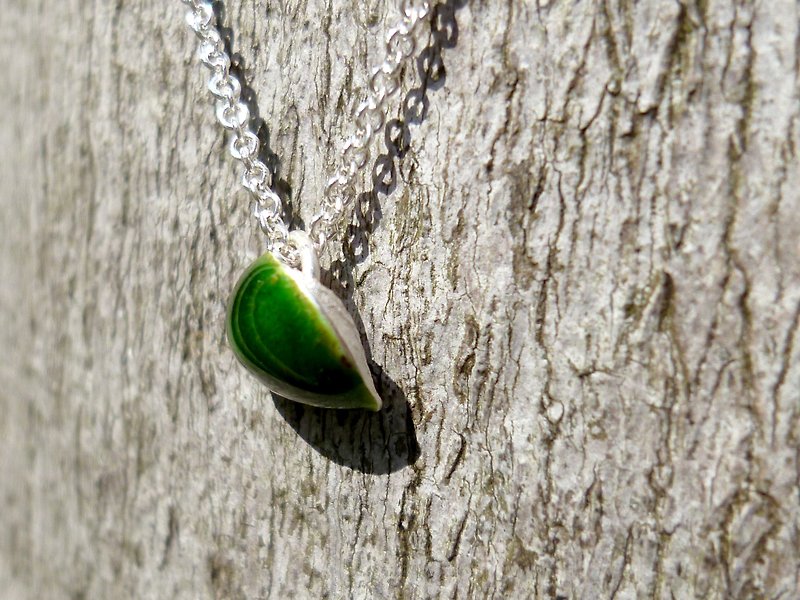 ▓░ Silver/ Ying / ring / Chieh / ▓░ <meaty> 999 Silver enamel pendant / necklace - Necklaces - Enamel Green