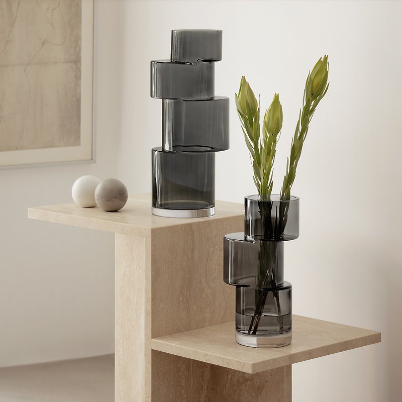 【LSA】TIER style vase medium-grey - Pottery & Ceramics - Glass Gray