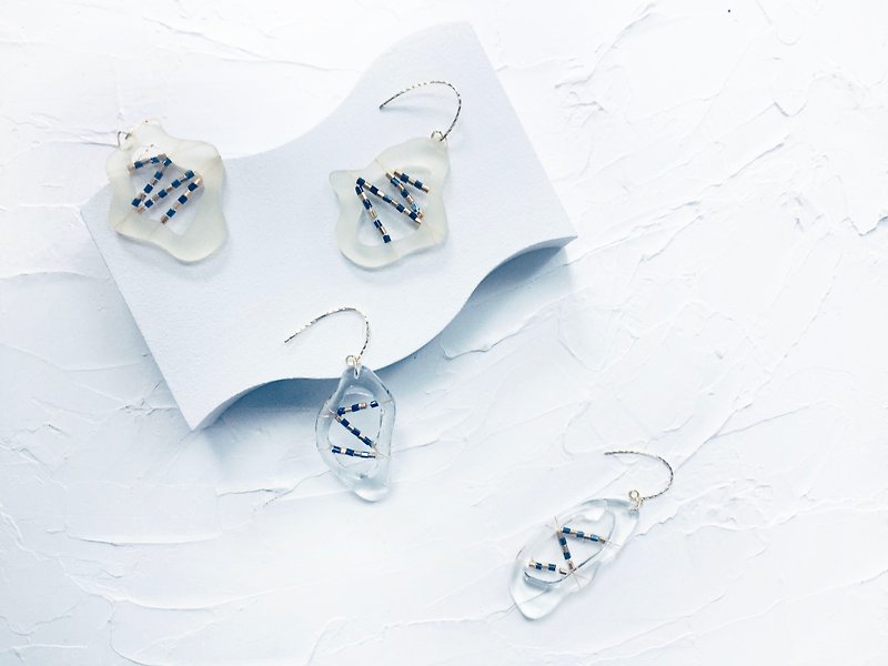 Transparent geometric beaded frosted transparent simple style earrings\earrings - Earrings & Clip-ons - Resin 