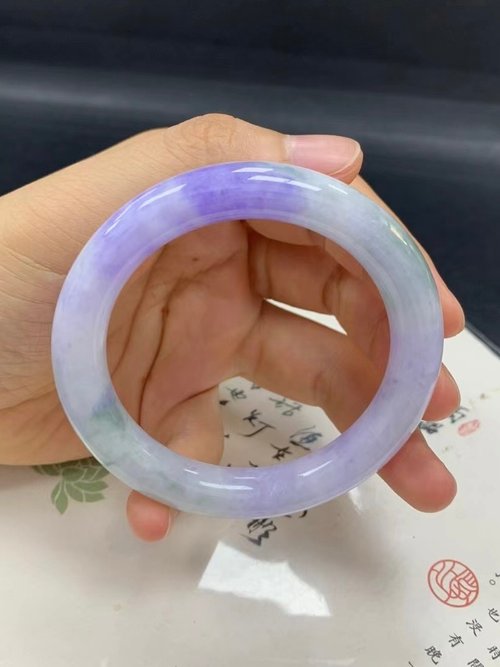 Good Morning Studio 冰種翡翠天然翡翠玉鐲 A玉手鐲 玉鈪 • 糯冰種春帶彩翡翠圓鐲