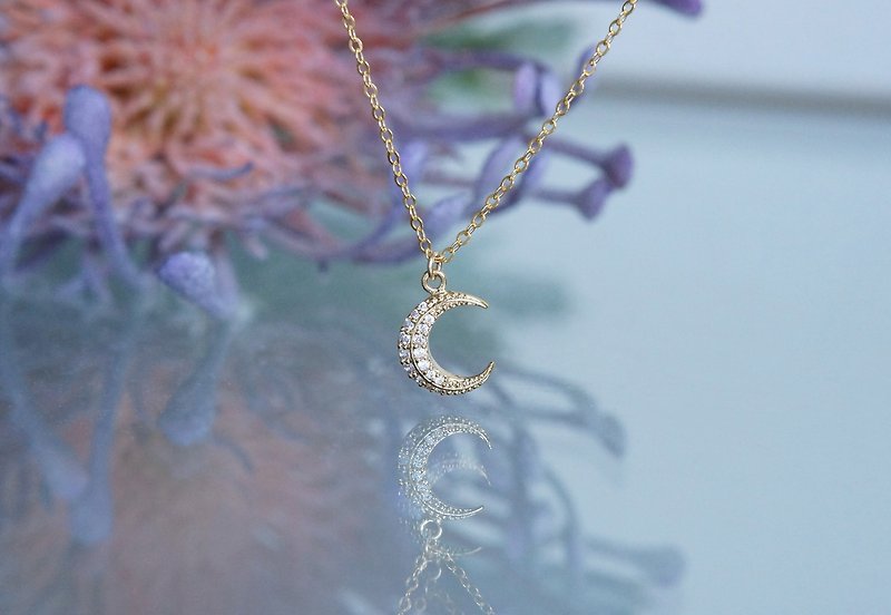 【14KGF】Dainty CZ Crescent Moon Necklace - Necklaces - Glass Gold