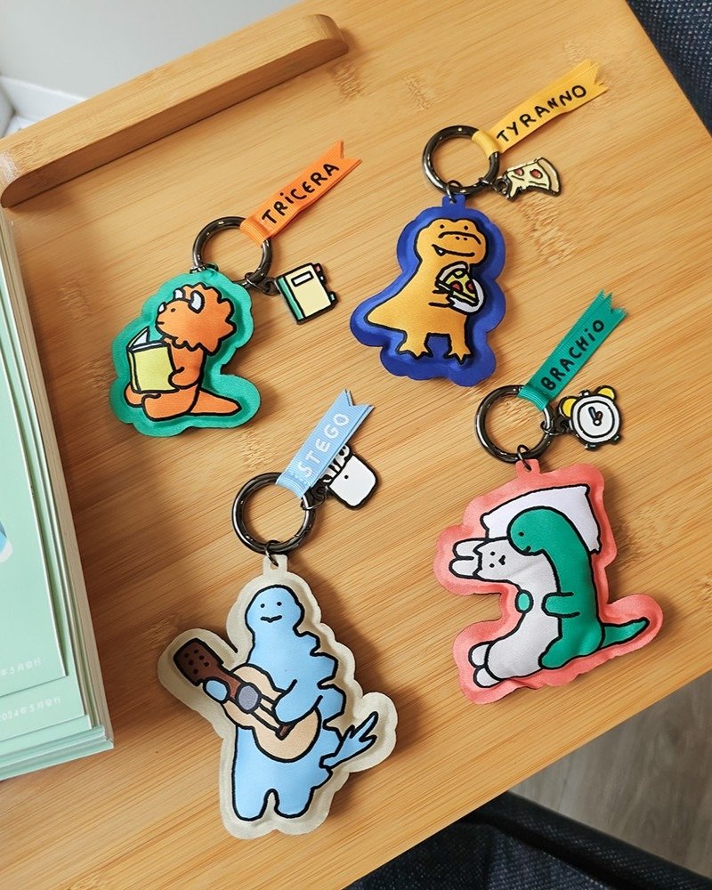 JOGUMAN-澎澎鑰匙圈(日常系列盲袋) - 居家收納/收納盒/儲物盒 - 聚酯纖維 