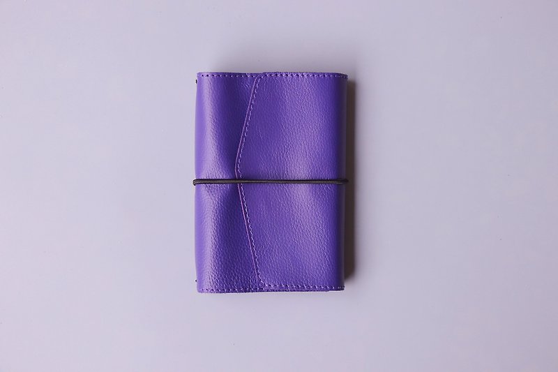 2019 leather hand book | A6 | purple blue | replaceable inside page - สมุดบันทึก/สมุดปฏิทิน - หนังแท้ สีม่วง