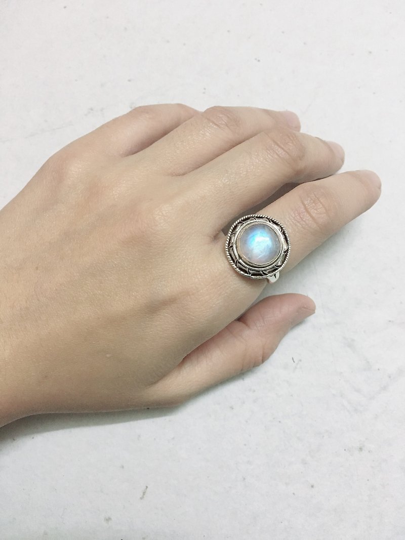 節 月光石 戒指 尼泊爾 手工製 925純銀 - 戒指 - 半寶石 