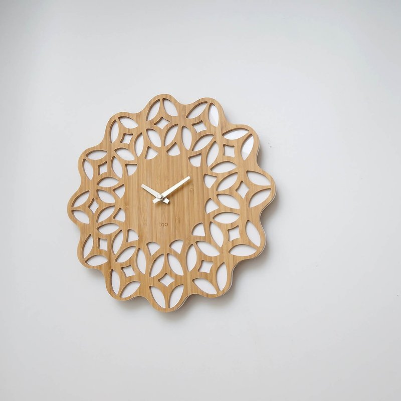 LOO 竹ウッド60sレトロ花の壁時計 - 時計 - 竹製 ホワイト