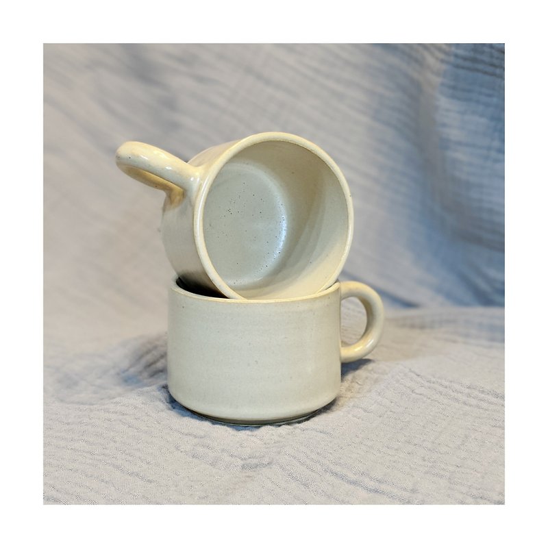 Healing.Hand.Ceramic | 手製陶器 - 米色咖啡杯 - 對杯組合 - 咖啡壺/咖啡器具 - 陶 卡其色