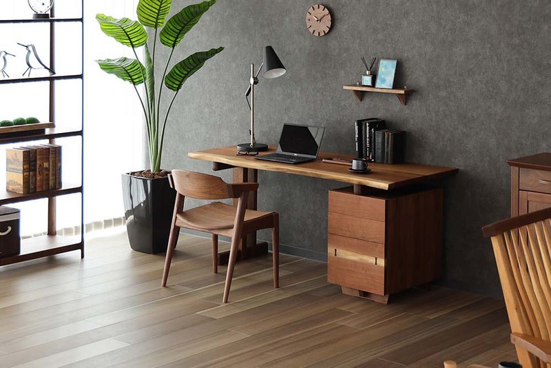 飛驒家具 家具工房綠雉舍 Premium Desk - 餐桌/書桌 - 木頭 咖啡色