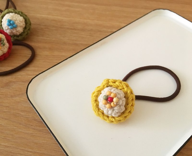Small flower tied hair bundle (yellow) - Hair Accessories - Cotton & Hemp 