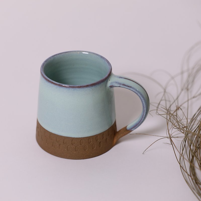 Window-shaped cone-shaped mug - Galaxy Blue - Fair Trade - แก้วมัค/แก้วกาแฟ - ดินเผา ขาว