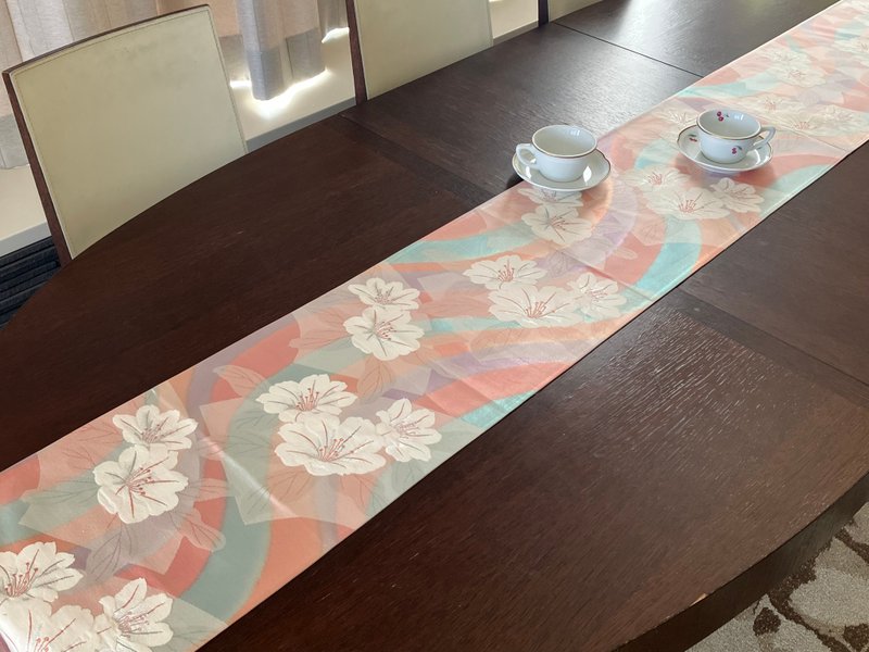 Nishijin  Japanese style silk table runner - Place Mats & Dining Décor - Silk Pink