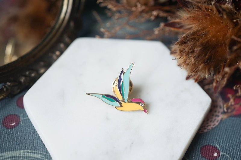 Color bird pin small brooch - Brooches - Other Metals Multicolor