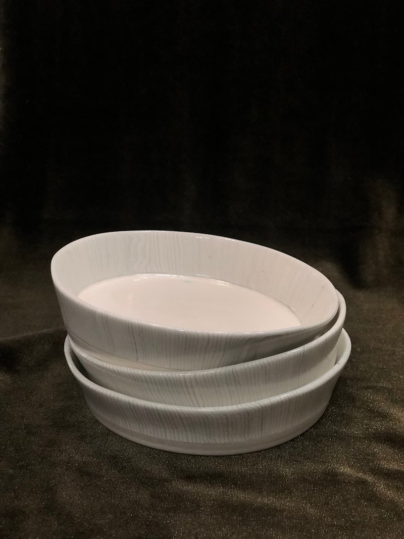 灰條條小餐盤 - 盤子/餐盤/盤架 - 瓷 白色