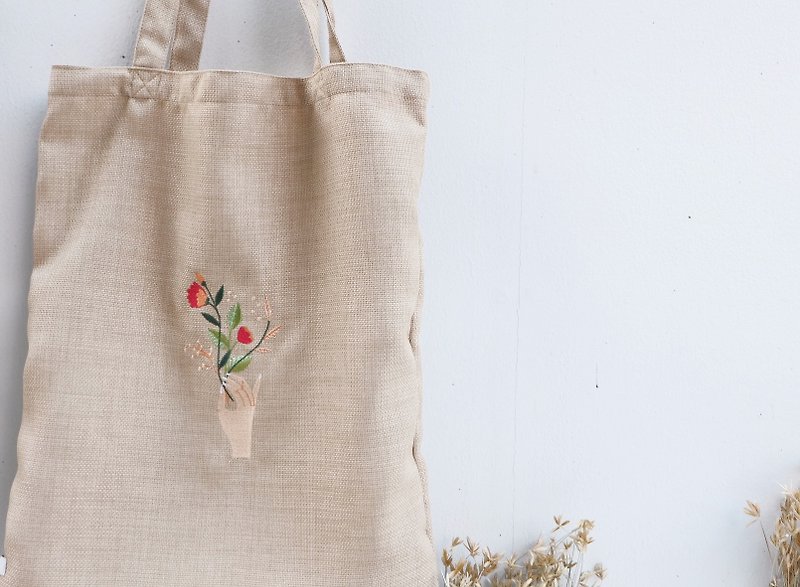 Tote Sack Bag : Flowers in your hands - 側背包/斜孭袋 - 其他材質 紅色