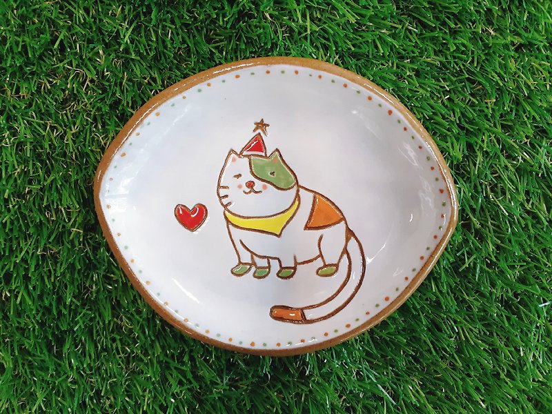 【造型盤】貓咪小王子─綠色襪子 - 碟子/醬料碟 - 陶 