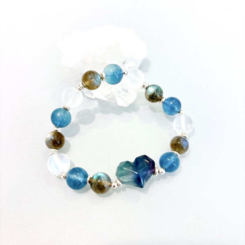 Ops Fluorite bracelet-海水藍寶/月光石/純銀/拉長石/螢石/手鍊 - 手鍊/手環 - 寶石 藍色