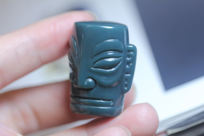 [Sanxingdui] Mask culture necklace pendant pendant cultural toys - Necklaces - Jade Green