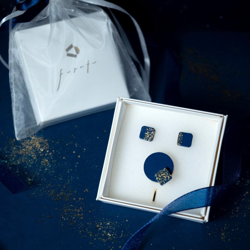 Starry Night Selectable Design Wooden Earrings and Hair Cuff - เครื่องประดับผม - ไม้ สีน้ำเงิน