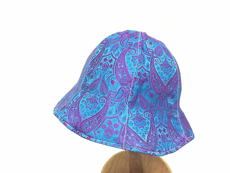 Violet amoeba X dark blue cowboy hat handmade limited edition six - หมวก - ผ้าฝ้าย/ผ้าลินิน สีน้ำเงิน