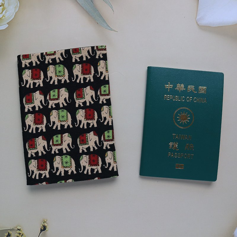 [Elephant] Passport Holder Passport Holder Passport Bag - Passport Holders & Cases - Cotton & Hemp Blue