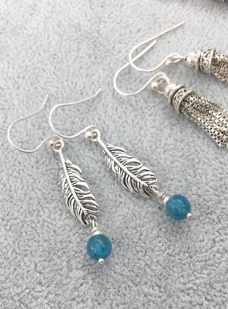 Apatite sterling silver earrings - ต่างหู - เครื่องเพชรพลอย สีน้ำเงิน