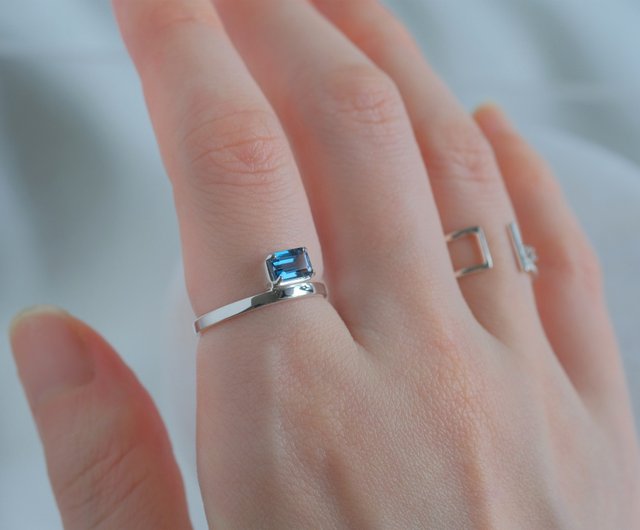 Rectangle ring ロンドンブルートパーズ 天然石シルバーリング silver925 - 設計館 nuna-jewelry 戒指 -  Pinkoi