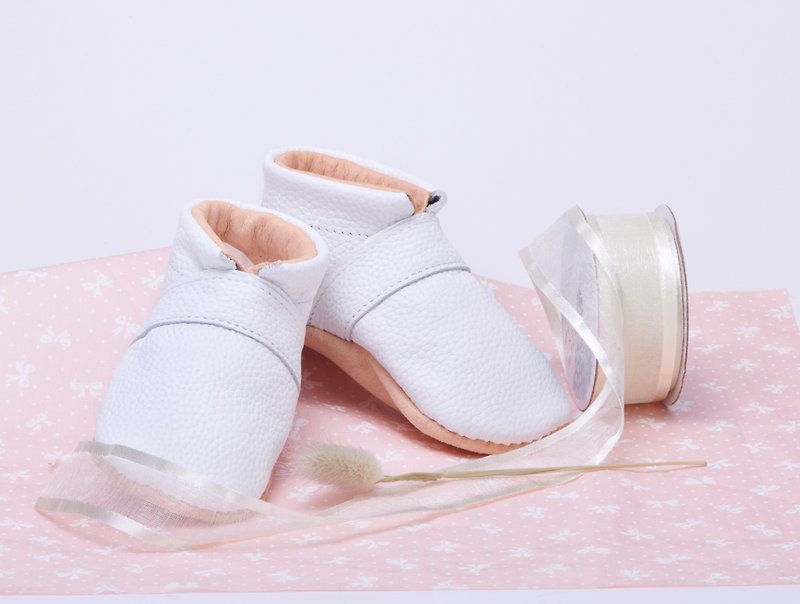 お名前入りベビーシューズ　シンプル　日本製 11cm-15cm - 嬰兒鞋/學步鞋 - 真皮 白色