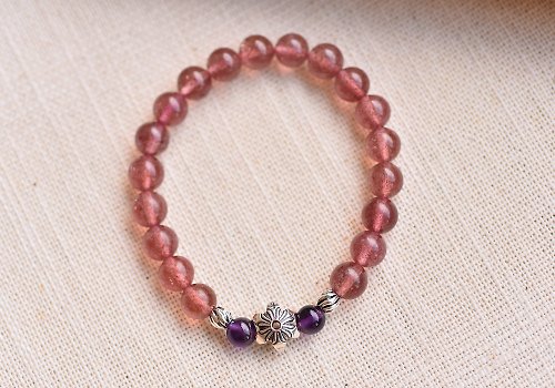 CaWaiiDaisy Handmade Jewelry 深色閃耀草莓晶+紫水晶純銀花朵手鍊