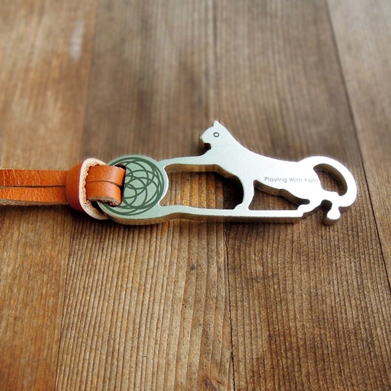 [Desk + 1] Keychain Charm - funny cat Fun - ที่ห้อยกุญแจ - โลหะ สีเงิน
