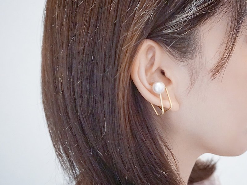 Brass ear cuff earrings mutual asymmetric both ears earrings - ต่างหู - ทองแดงทองเหลือง สีทอง
