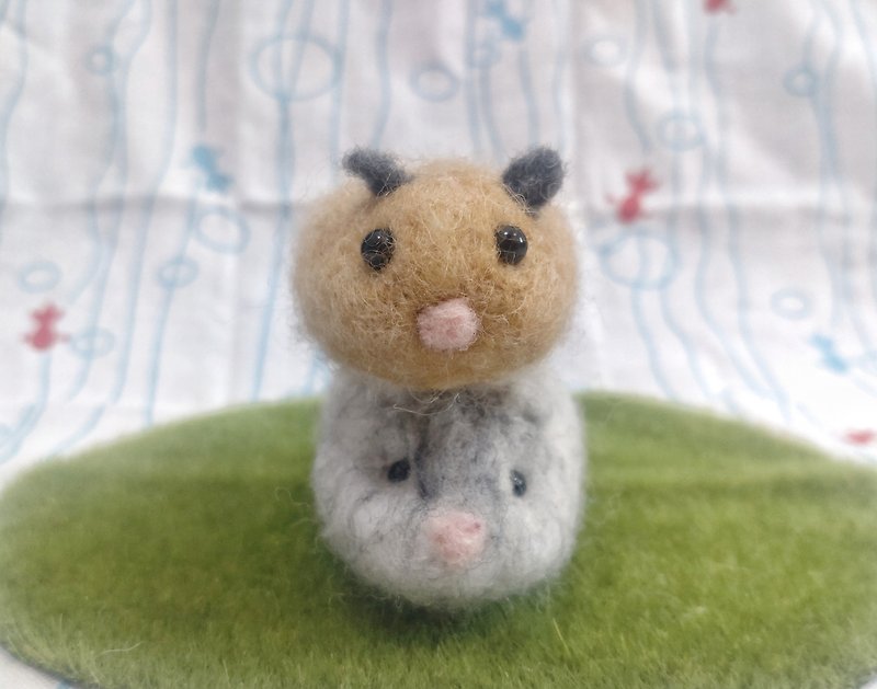 Needle Felt Pet Hamster Laying Position (no legs) - Keychains - Wool Khaki