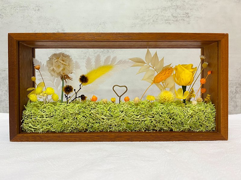 Preserved flower dried flower photo frame/photo frame handmade customized gift - ช่อดอกไม้แห้ง - พืช/ดอกไม้ หลากหลายสี