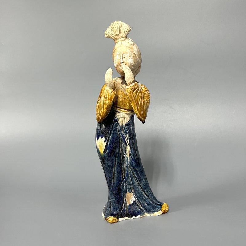 Tang Dynasty Tri-Colored Female Attendant Figurines - Items for Display - Pottery Khaki