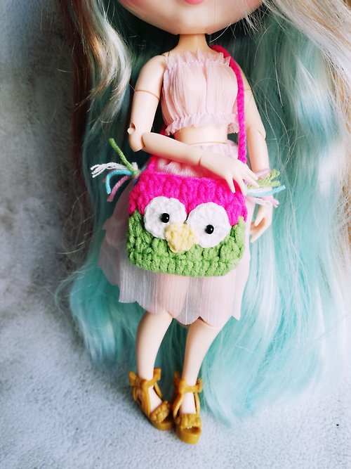 HannaBlytheDolls Blythe bag crochet green pink owl