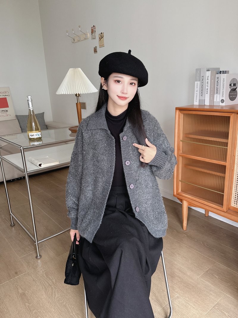 Knitted Sweater Women Autumn and Winter Button Jacket Top - สเวตเตอร์ผู้หญิง - ผ้าฝ้าย/ผ้าลินิน 