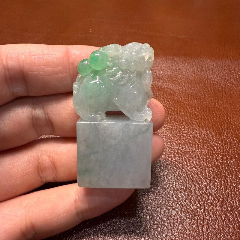 瀚玉珠寶 靈珠守印 瑞獸翡翠印章     印章之上 瑞獸昂首 - 其他 - 玉石 