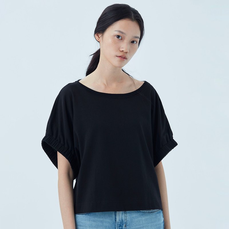 Raven | Wide round neck short sleeves | CLAP - Women's T-Shirts - Cotton & Hemp Black