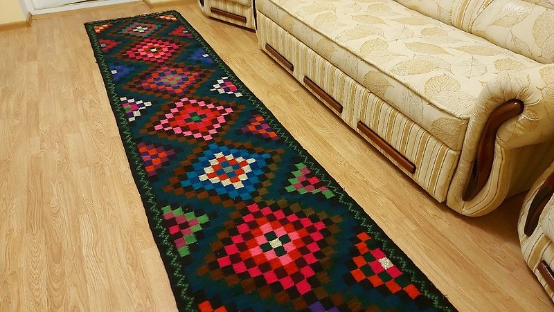 Vintage handwoven wool rug carpet. Romania Kilim.Bessarabian Kilim - พรมปูพื้น - ขนแกะ หลากหลายสี