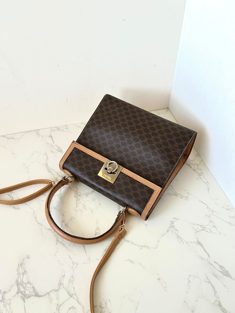 稀有中古二手Celine小號凱莉棕色老花皮革單肩側背斜孭揹包手袋 - 側背包/斜背包 - 真皮 咖啡色