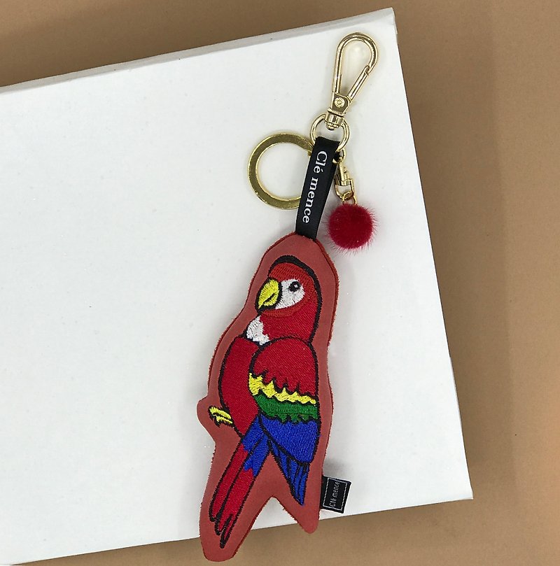 Macaw embroidery charm key ring phone wipe - ที่ห้อยกุญแจ - เส้นใยสังเคราะห์ สีแดง