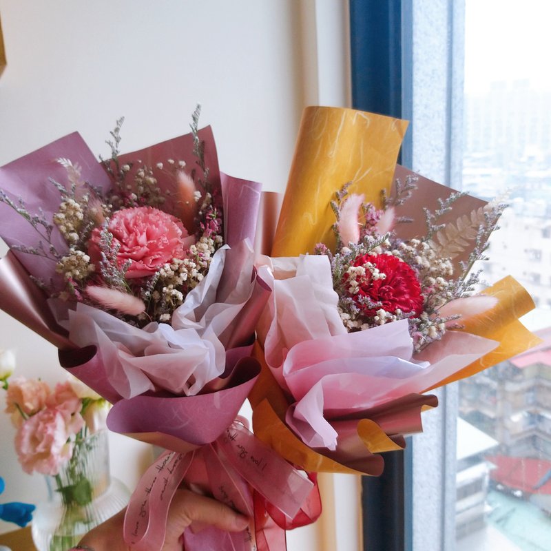 Mother's Day gift carnation bouquet / Sola carnation bouquet / carnation fragrance bouquet - ของวางตกแต่ง - พืช/ดอกไม้ หลากหลายสี