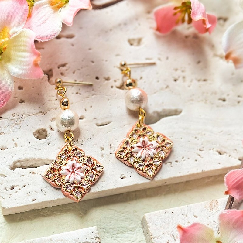 【Sakura.Yuan】series - handmade soft pottery earrings/ Clip-On - Earrings & Clip-ons - Pottery Pink