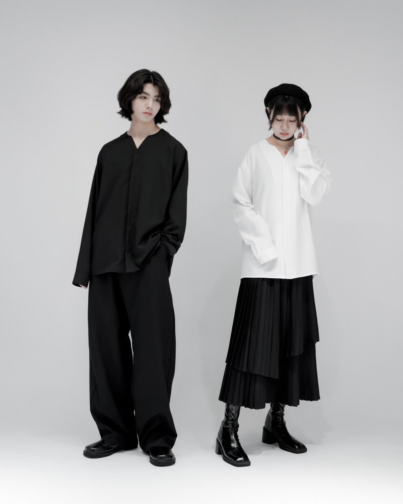 MUKK DESIGN V領隱藏釦長袖襯衫-黑 - 男襯衫/休閒襯衫 - 聚酯纖維 黑色