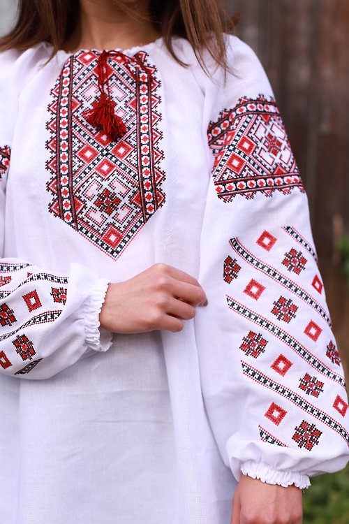 ウクライナ刺繍シャツ、手作りシャツ、女性用刺繍ブラウス