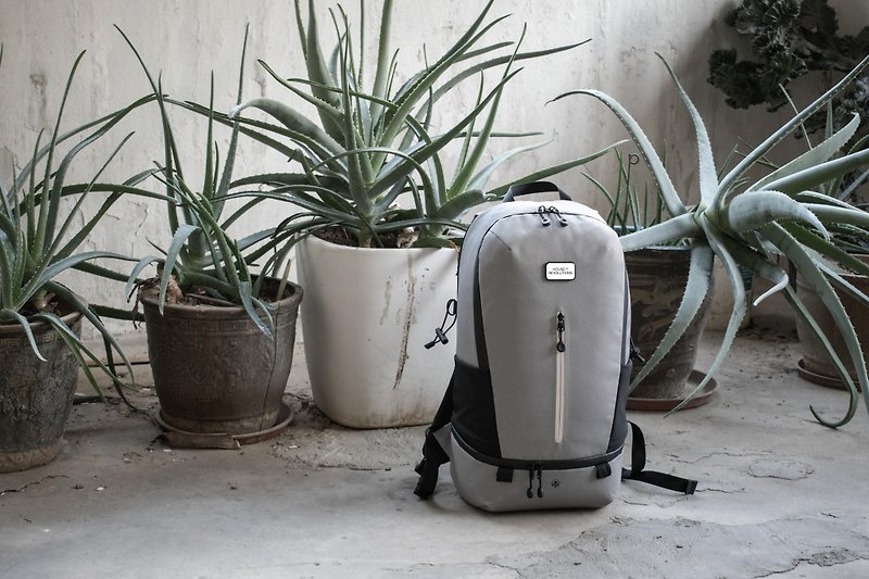 Nomad - Backpacks - Eco-Friendly Materials Gray