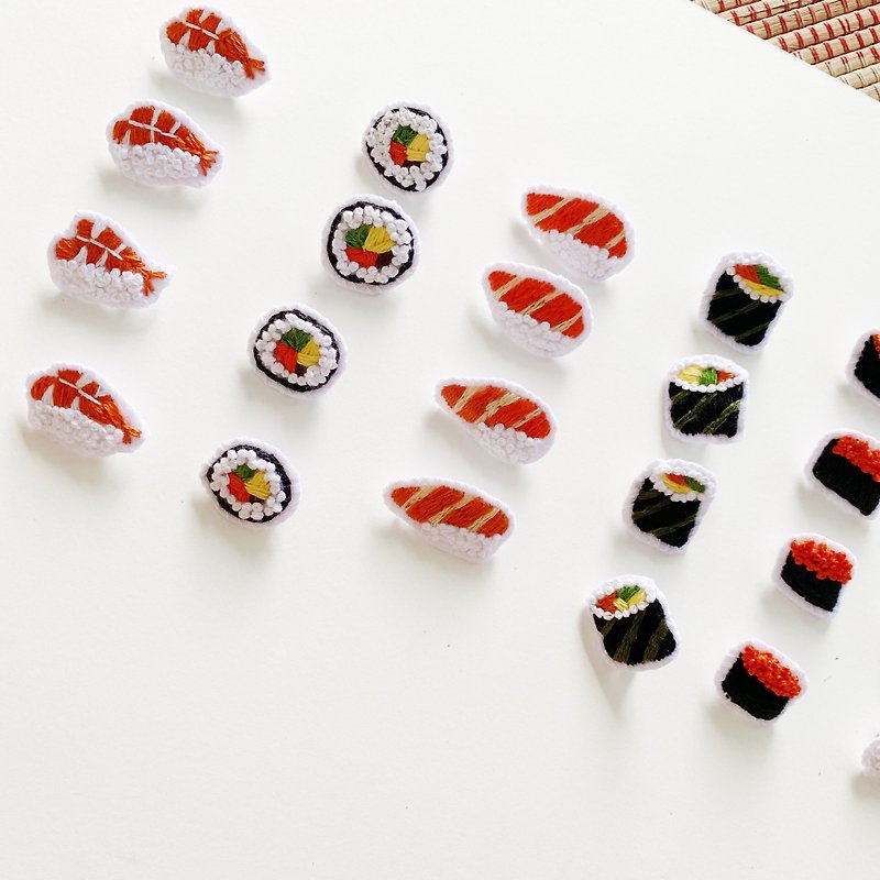 Shushi set (brooches) - Brooches - Thread Multicolor