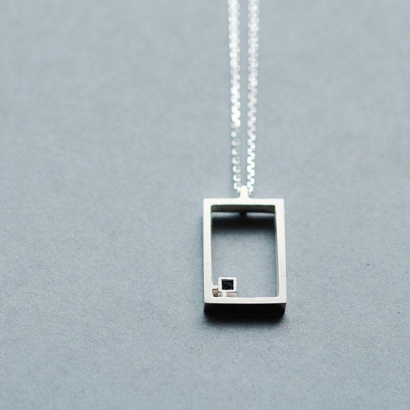 Natural sapphire square frame necklace, 925 Silver, unisex, for men - สร้อยคอ - โลหะ สีน้ำเงิน